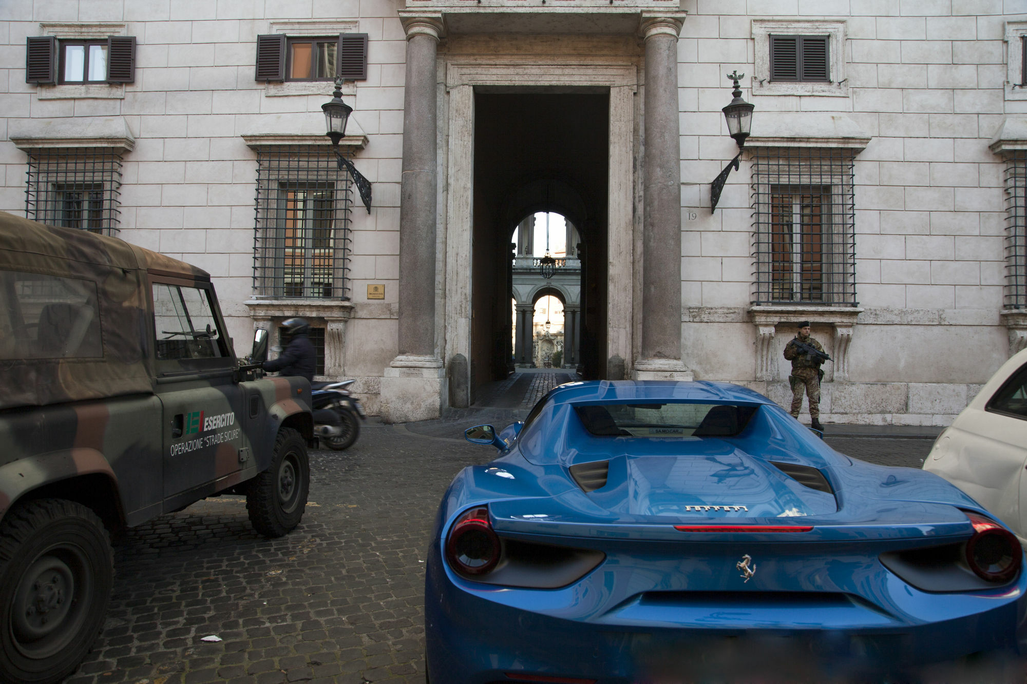 ローマCasa A Palazzo Borgheseアパートメント エクステリア 写真